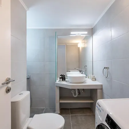 Sunny 2br In Nea Smyrni By Upstreet Athens