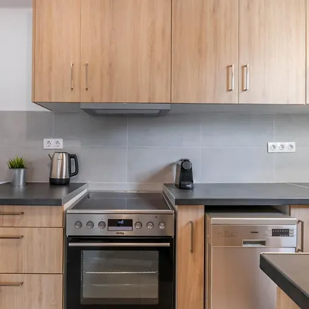 Sunny 2br In Nea Smyrni By Upstreet Apartment
